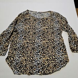Gap Shirt Womens Size Small Leopard Cheetah Print Preppy Classic Business Casual